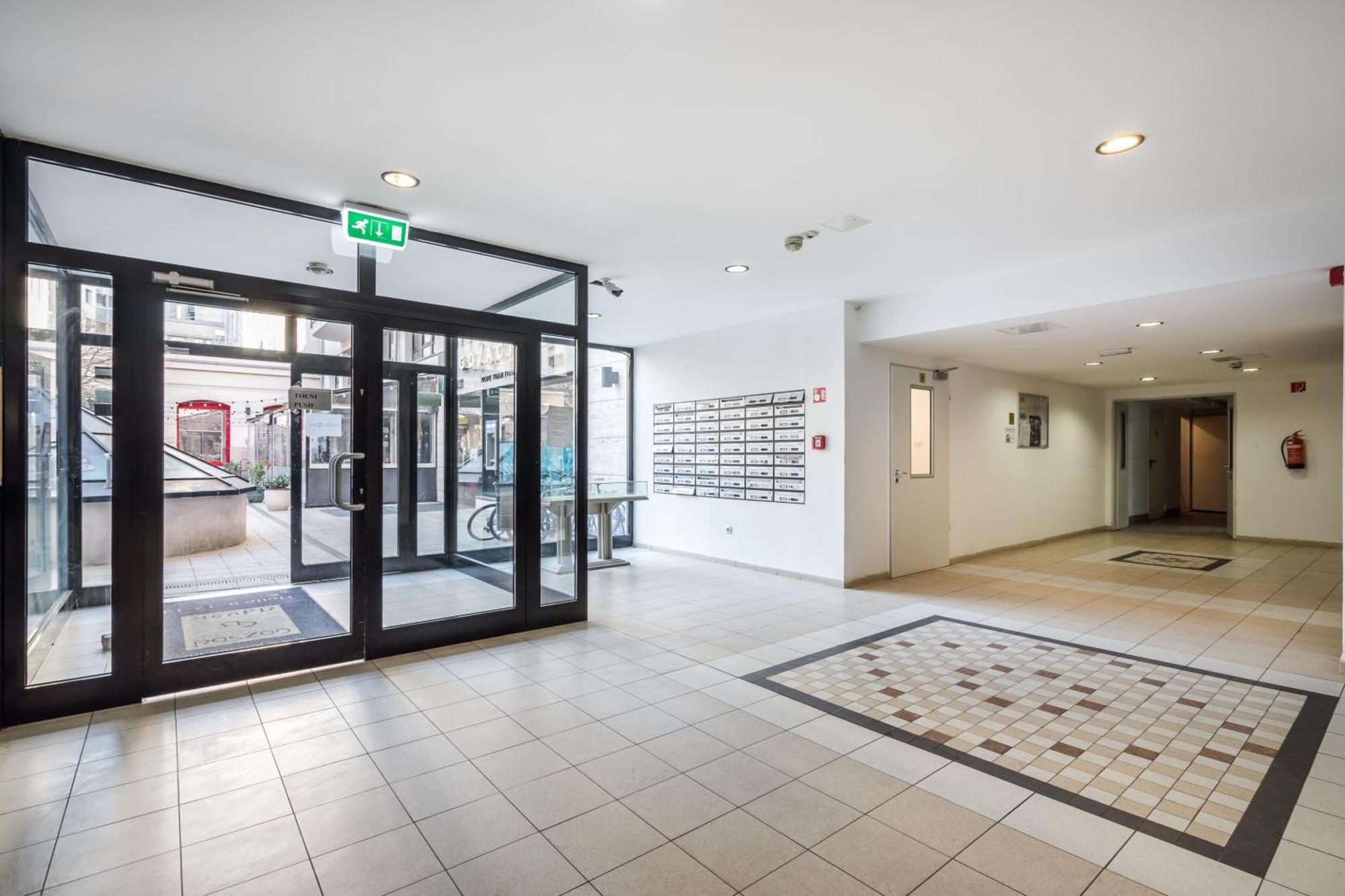 Bpr City Lodge Apartments بودابست المظهر الخارجي الصورة